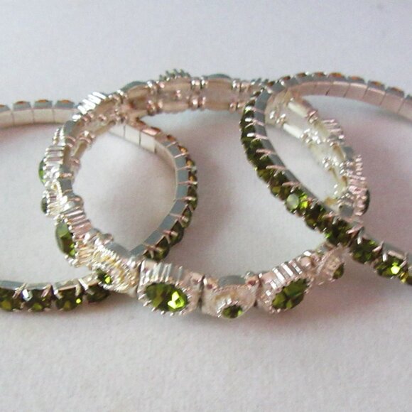 Peridot green rhinestone stretch bracelets - set of 3 - silver tone bands - Picture 2 of 6